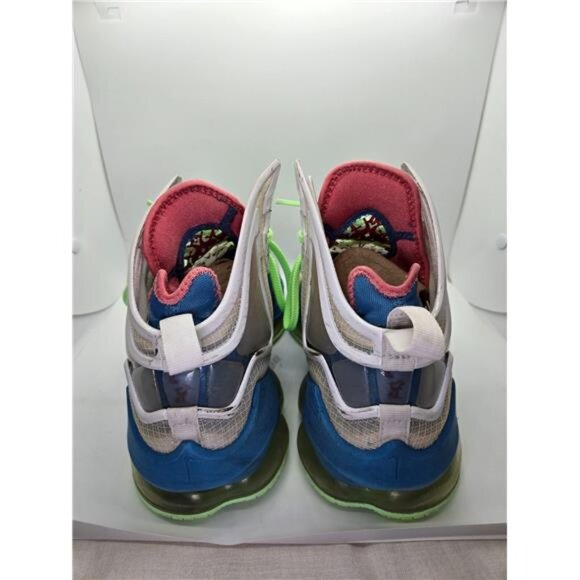 Nike Lebron 19 XIX Basketball Shoes Men\'s 11 Tropical Blue White Court Sneakers